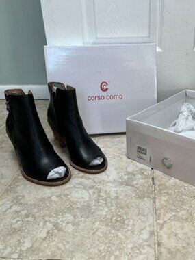Corso Como Tameka Peep Toe Ankle Bootie, Black, Size 7M